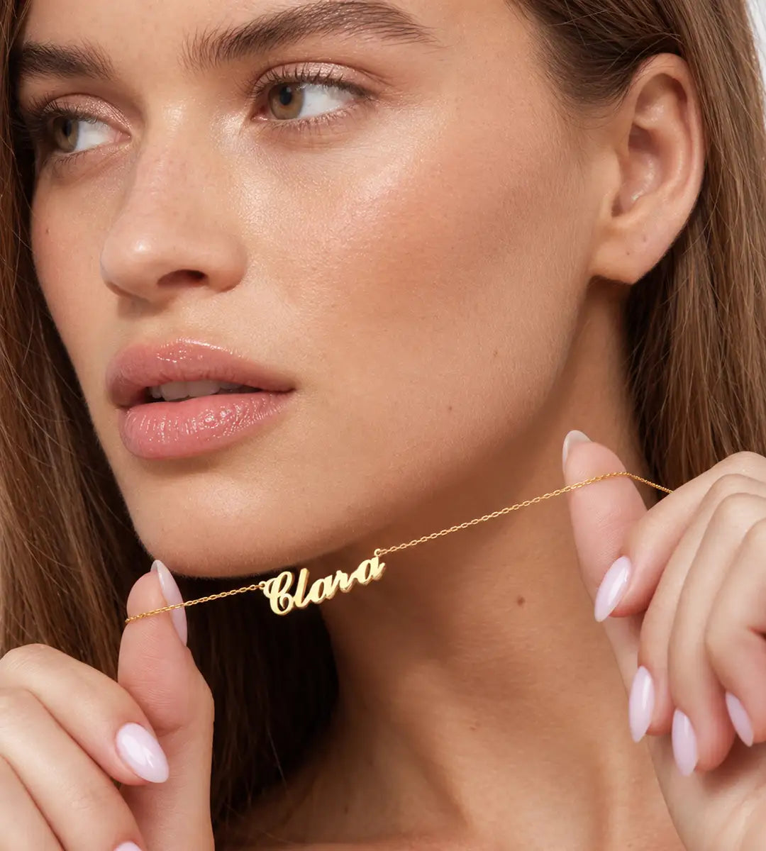 Personligt namnhalsband