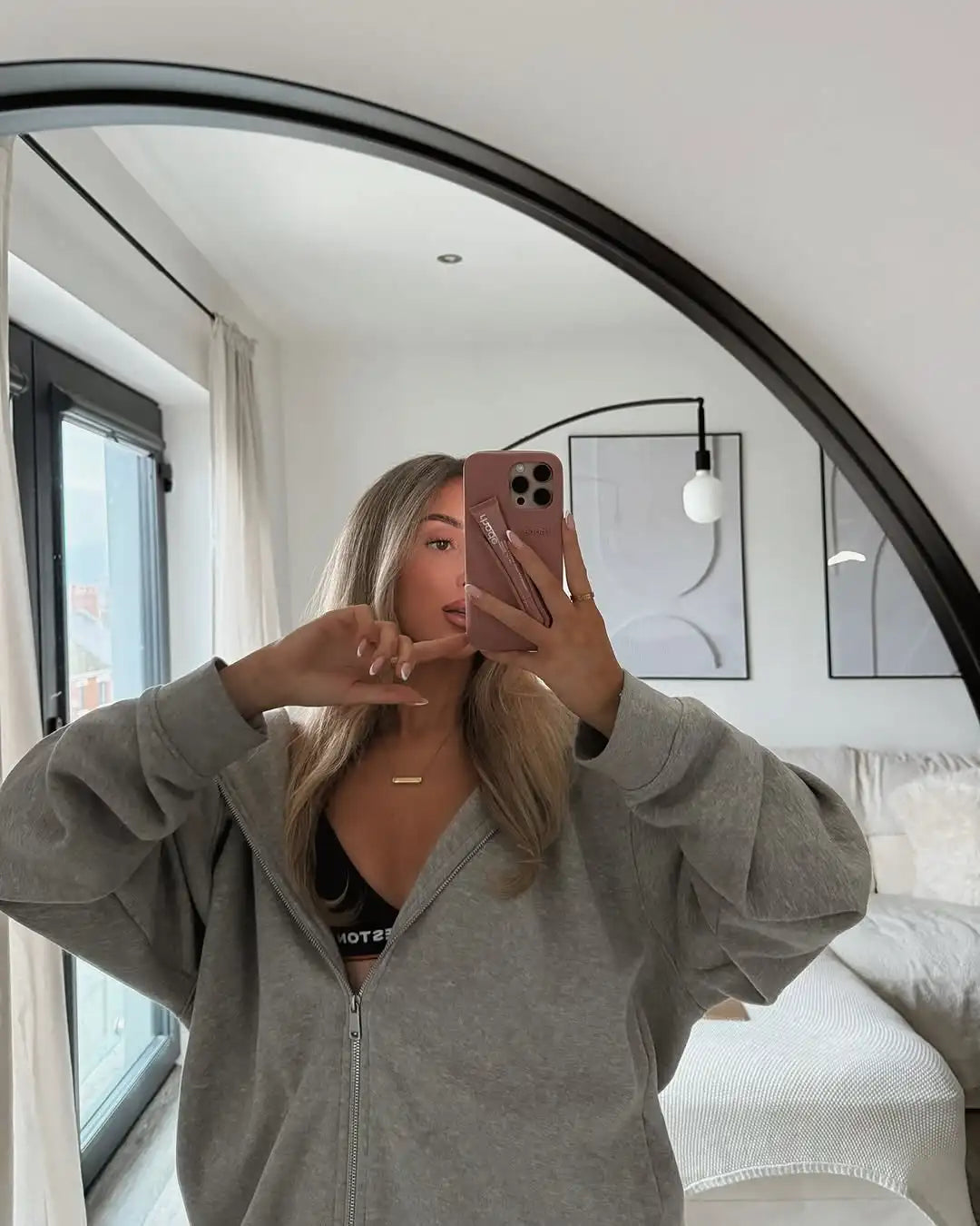 Graverat stavhalsband